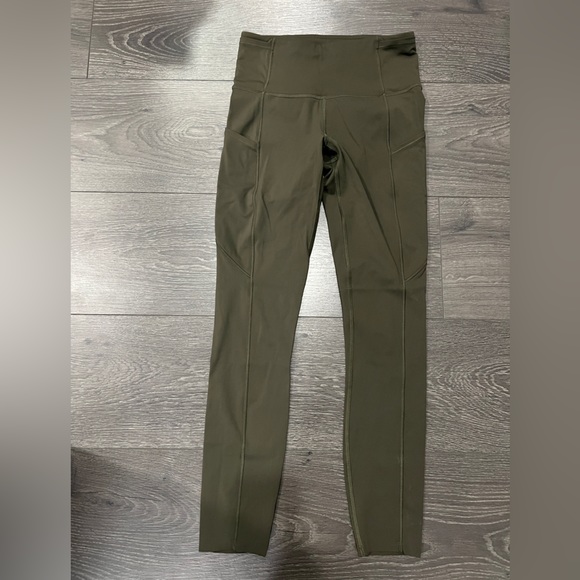 Lululemon olive green leggings size 4 - like new - Picture 1 of 5
